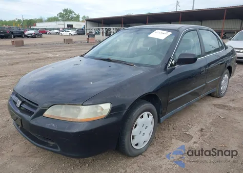 1999 Honda Accord Lx z USA, uszkodzony, nr VIN JHMCG564XXC007996